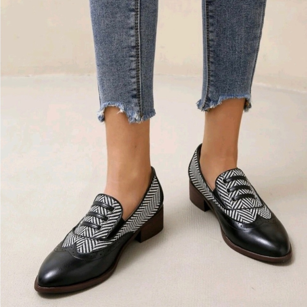 Black and White Oxford Loafers - Size 38